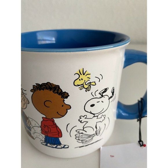 Snoopy Peanuts Gang Squad Classic Mug Cup Charlie Brown Lucy Linus Woodstock NEW - Picture 6 of 8